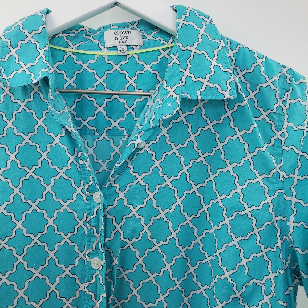 Crown & Ivy Teal Print Button Up Shirt Boho Preppy - Picture 3 of 5